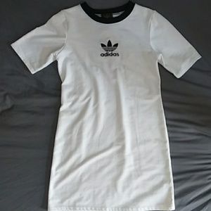 Adidas t-shirt dress